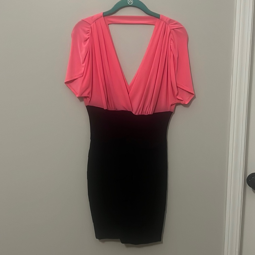 Mini body con dress